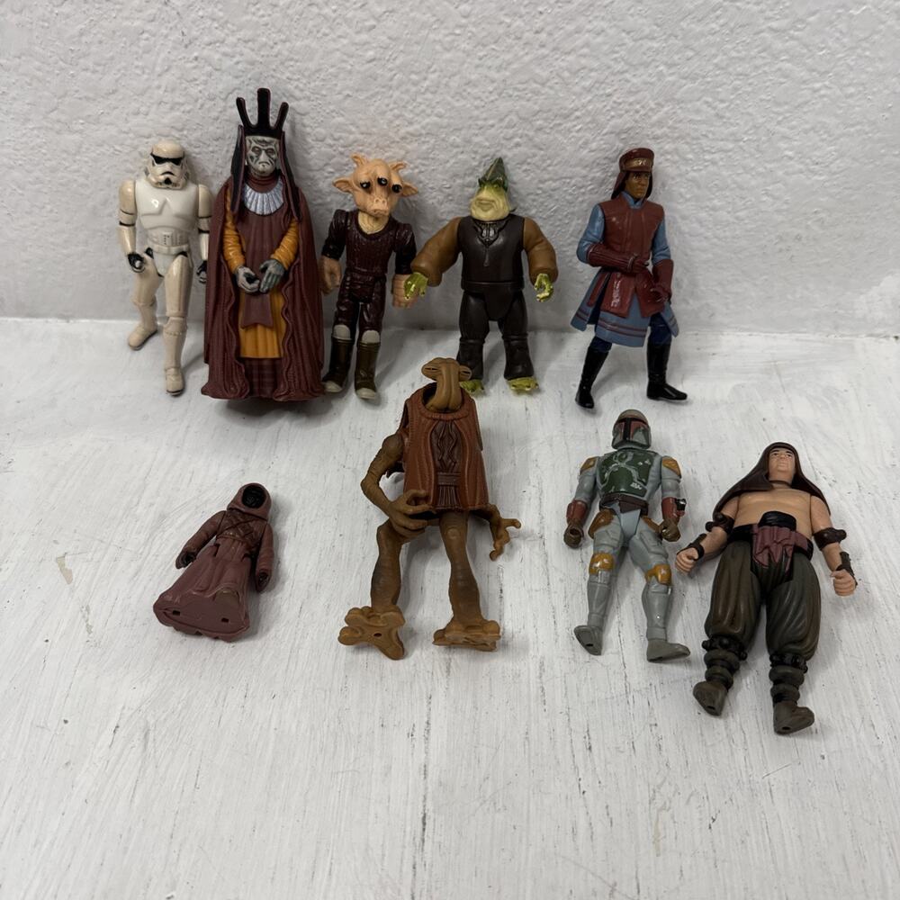 1990s Vintage Star Wars Action Figure Lot Of 9, Including Boba Fett And More